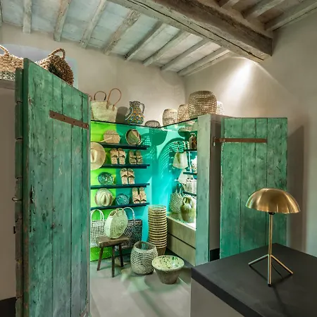 Badia Di Pomaio Hotel