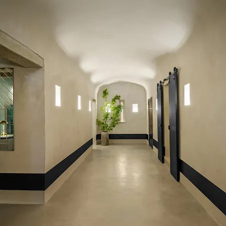 Badia Di Pomaio Hotel 5*