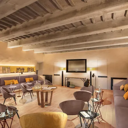 Badia Di Pomaio 5* Arezzo