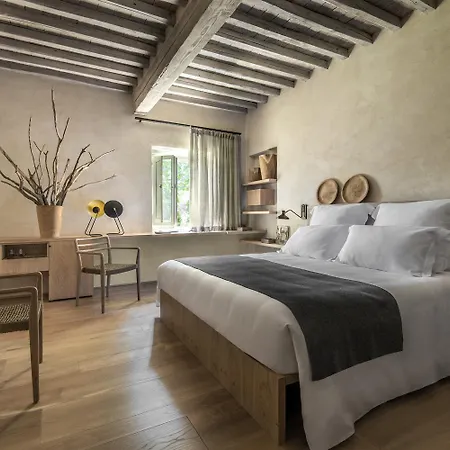 Badia Di Pomaio Hotel 5*