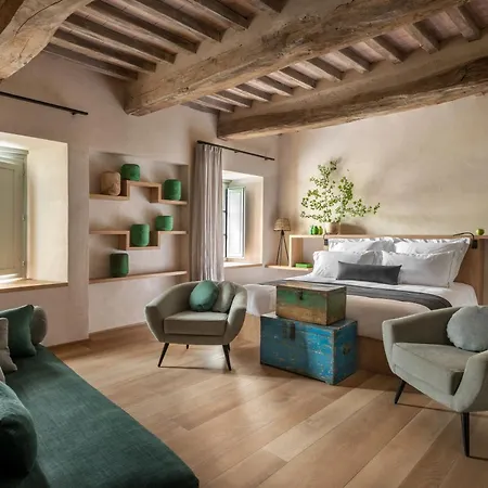 Hotel Badia Di Pomaio 5*